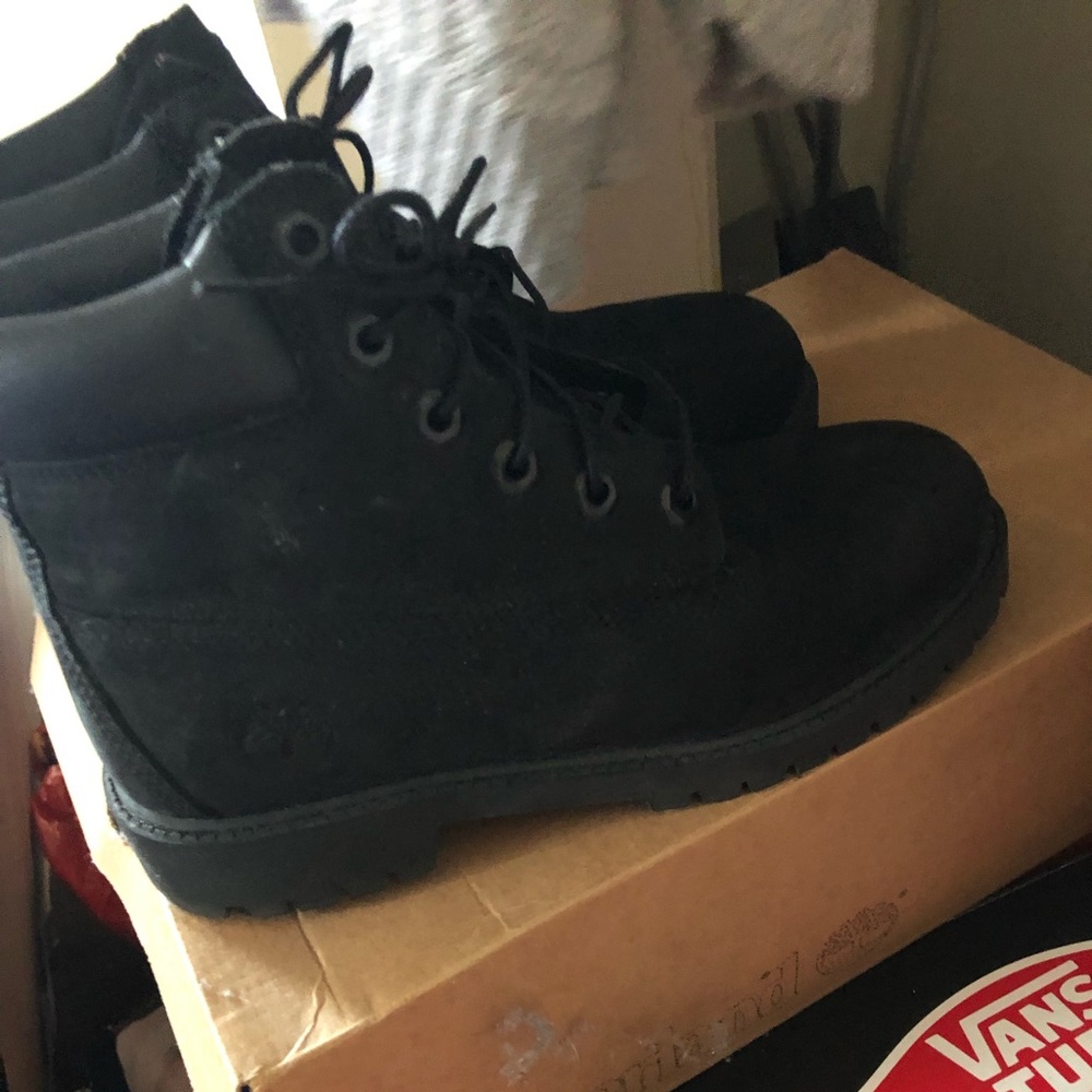 Black Timberlands